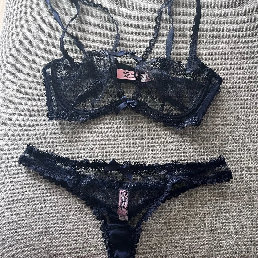 AGENT PROVOCATEUR | Rosa Bra and panty Lingerie Set in Navy Blue - Picture 6 of 11